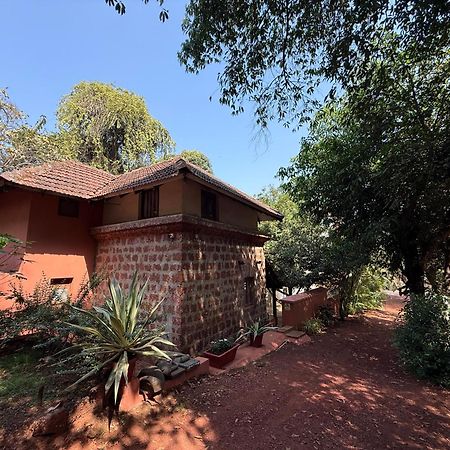 Lar Amorosa Boutique Hotel - Goa Calangute Eksteriør billede