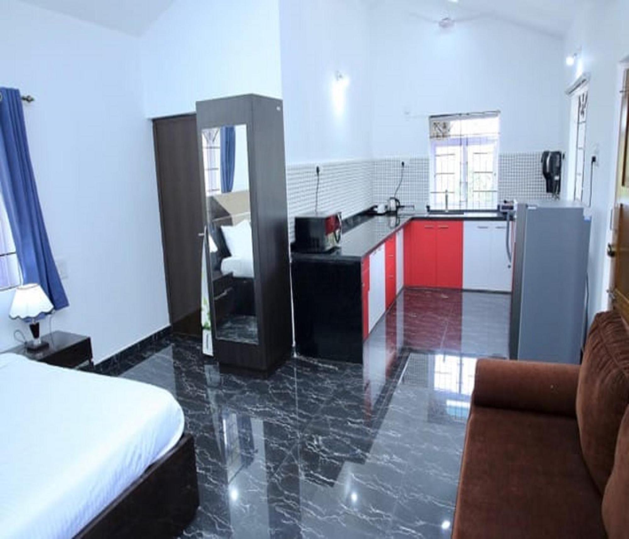 Lar Amorosa Boutique Hotel - Goa Calangute Eksteriør billede