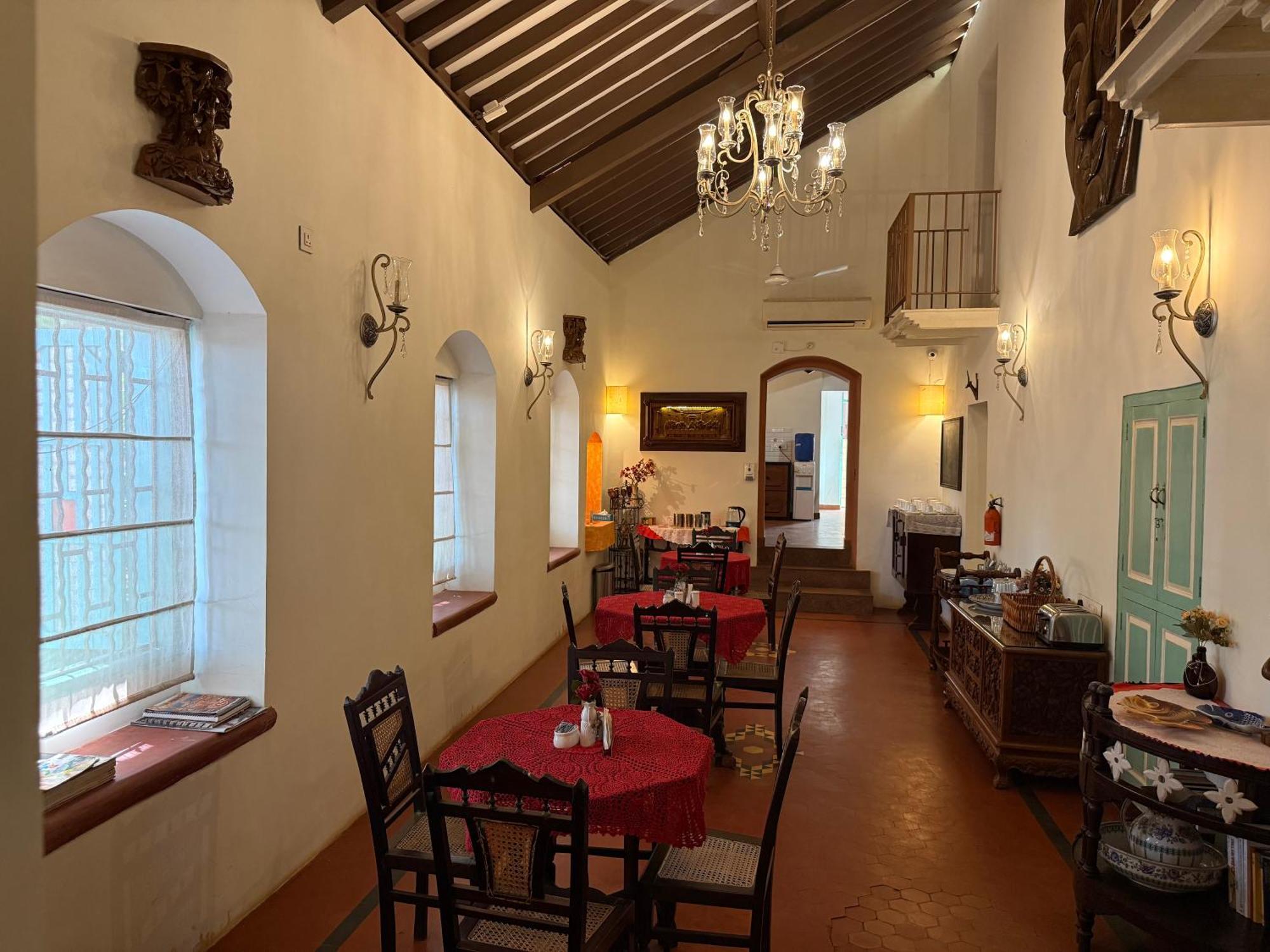 Lar Amorosa Boutique Hotel - Goa Calangute Eksteriør billede