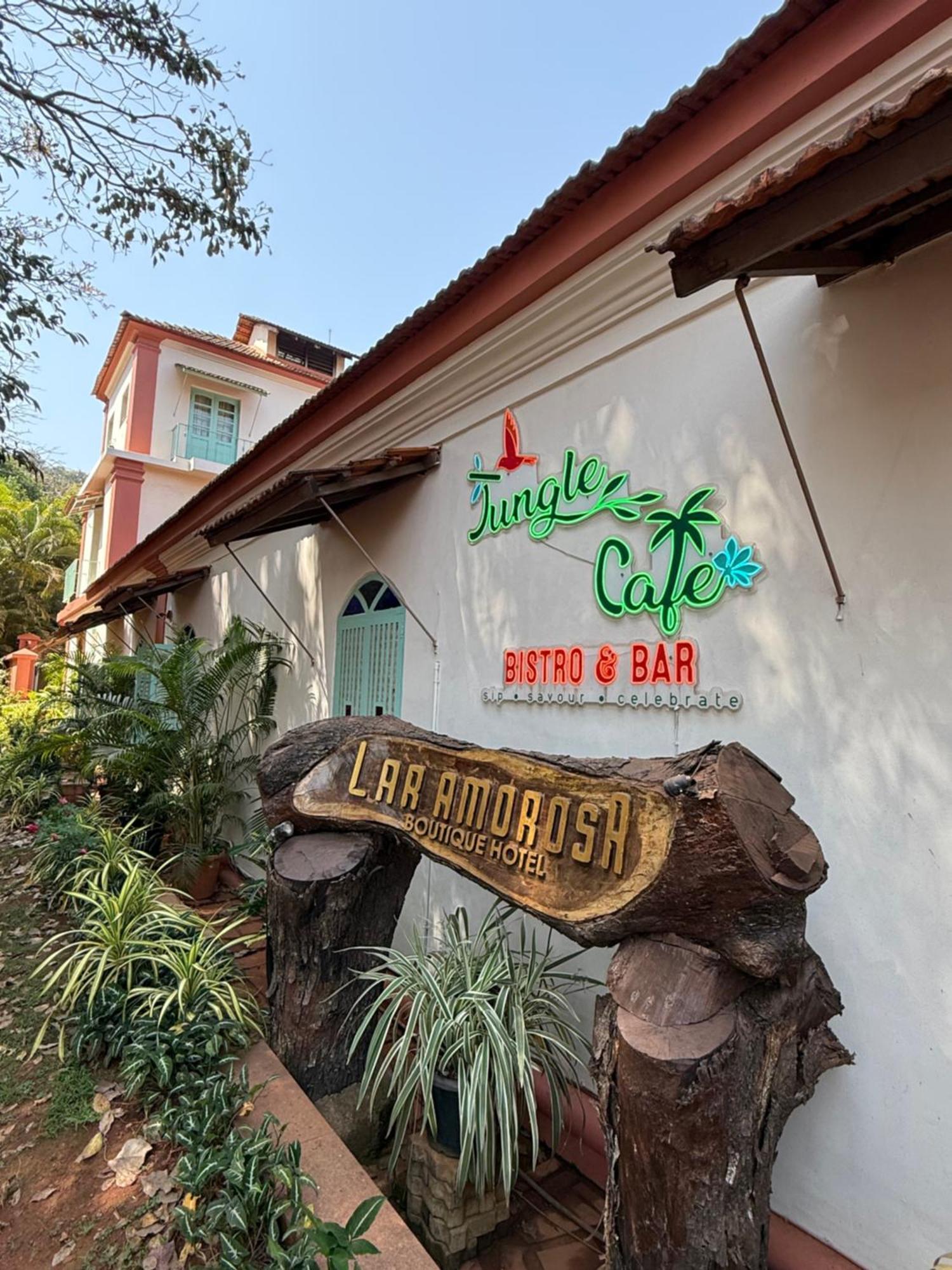 Lar Amorosa Boutique Hotel - Goa Calangute Eksteriør billede