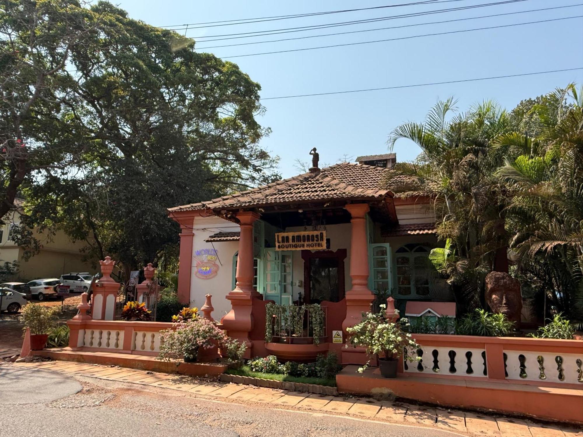 Lar Amorosa Boutique Hotel - Goa Calangute Eksteriør billede