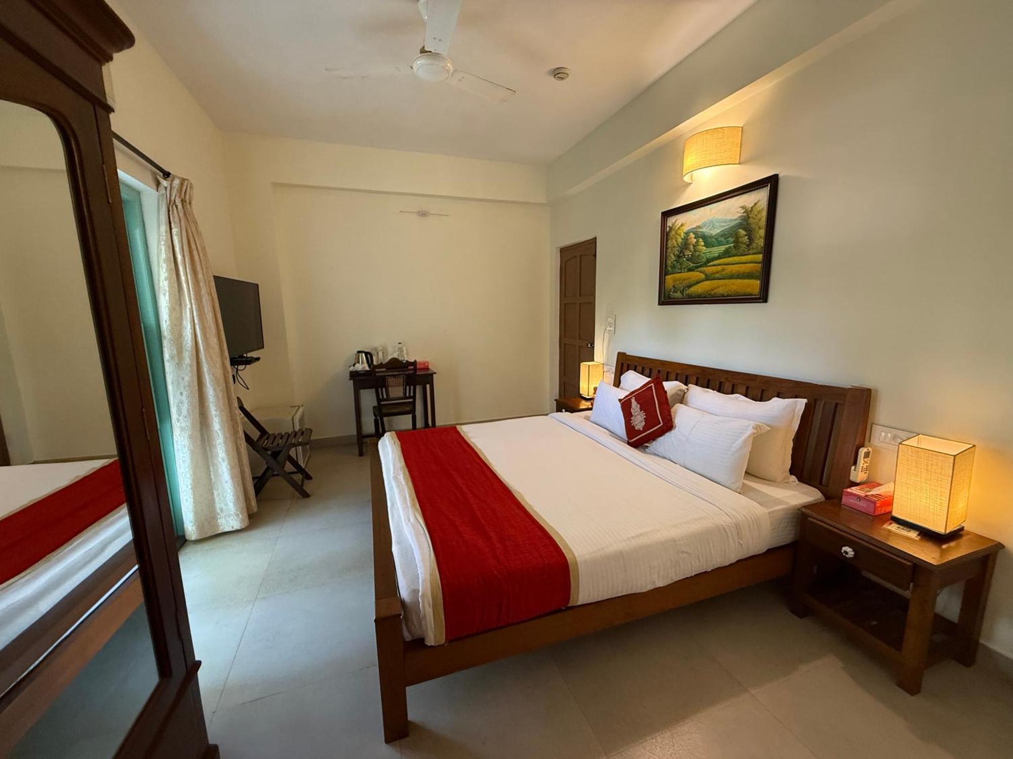 Lar Amorosa Boutique Hotel - Goa Calangute Eksteriør billede