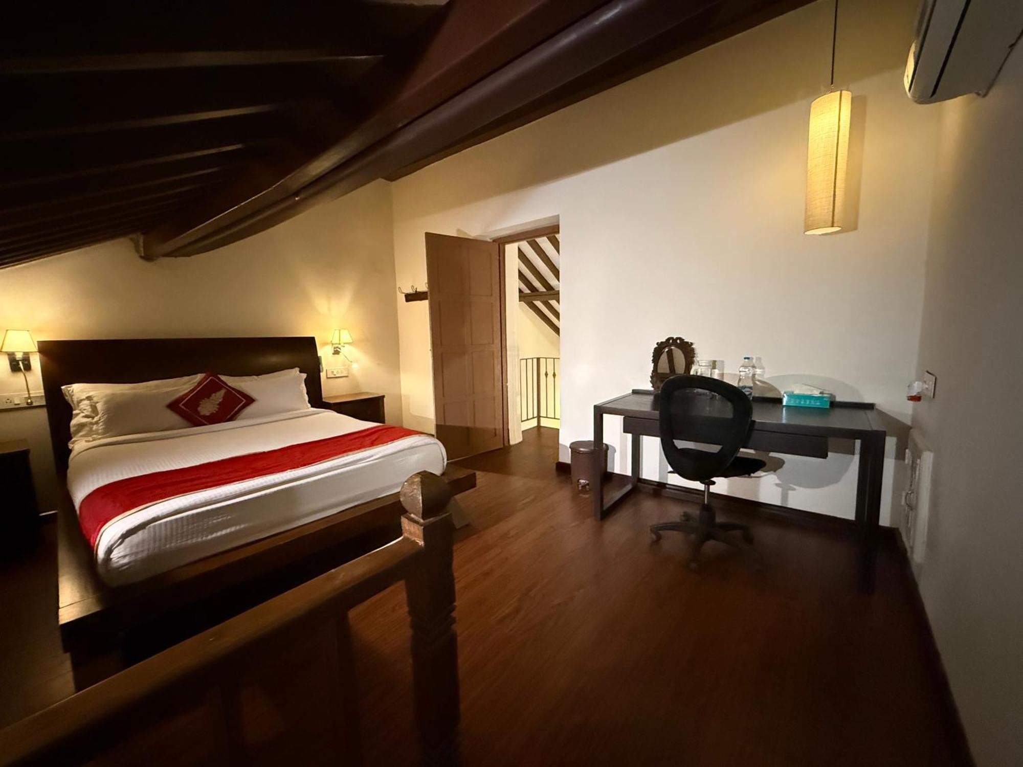 Lar Amorosa Boutique Hotel - Goa Calangute Eksteriør billede